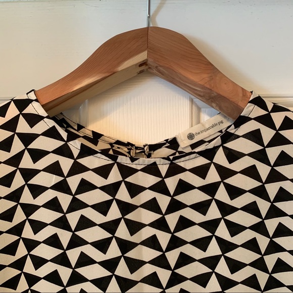 The Impeccable Pig Three-Quarter Sleeve Top-Size S - Picture 3 of 8